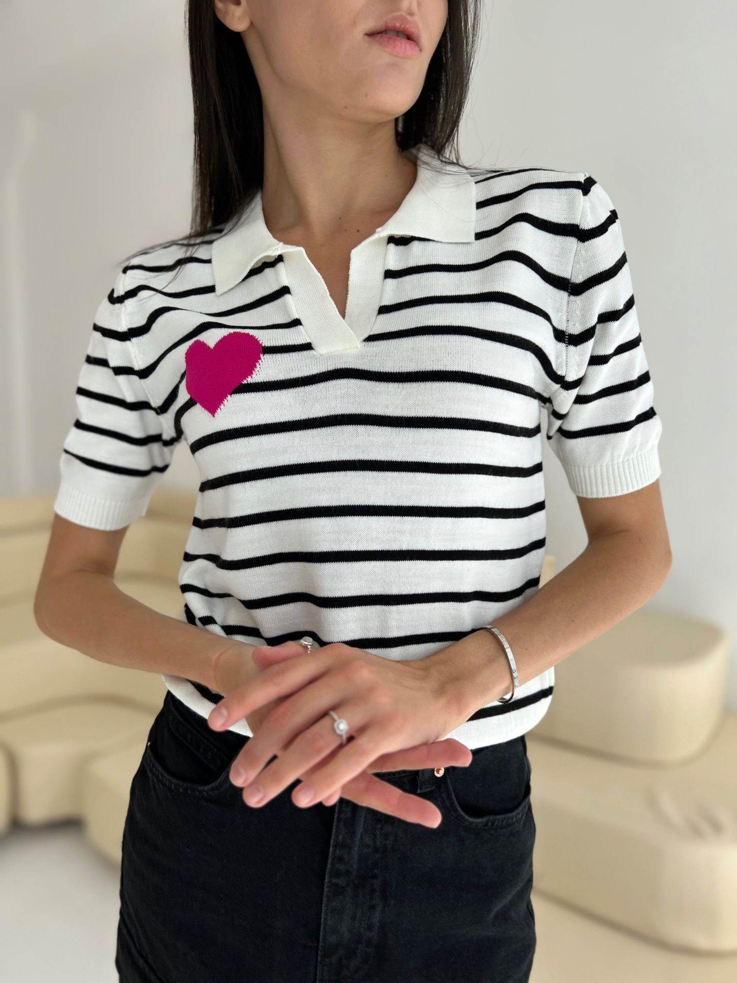 Футболка в смужку біла