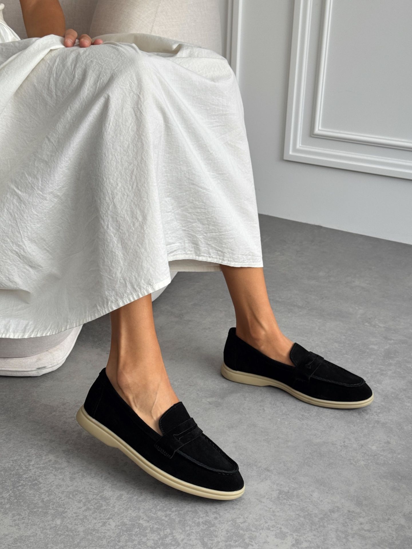 Лофери в класичному стилі чорні