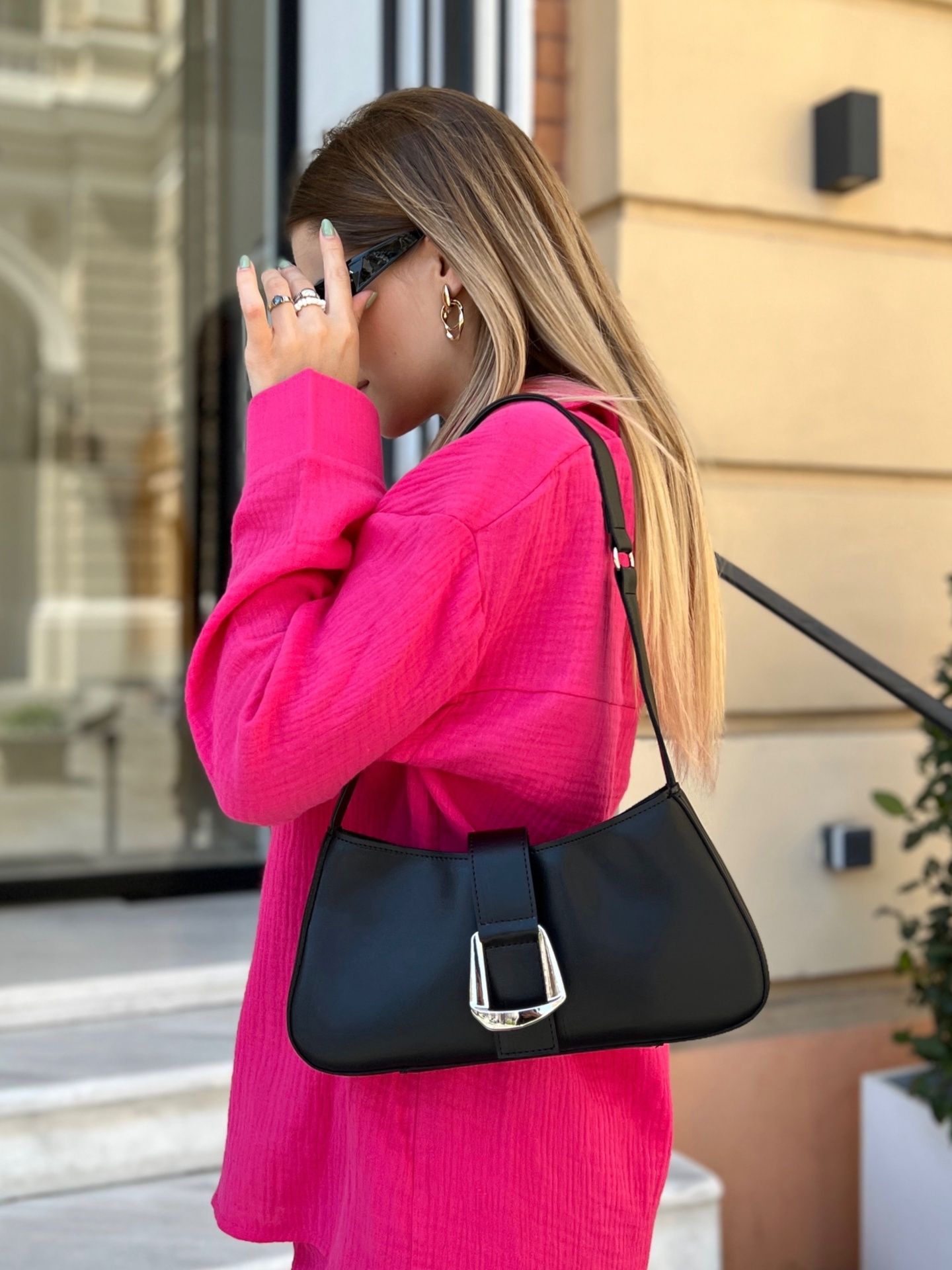 Сумка-багет чорна