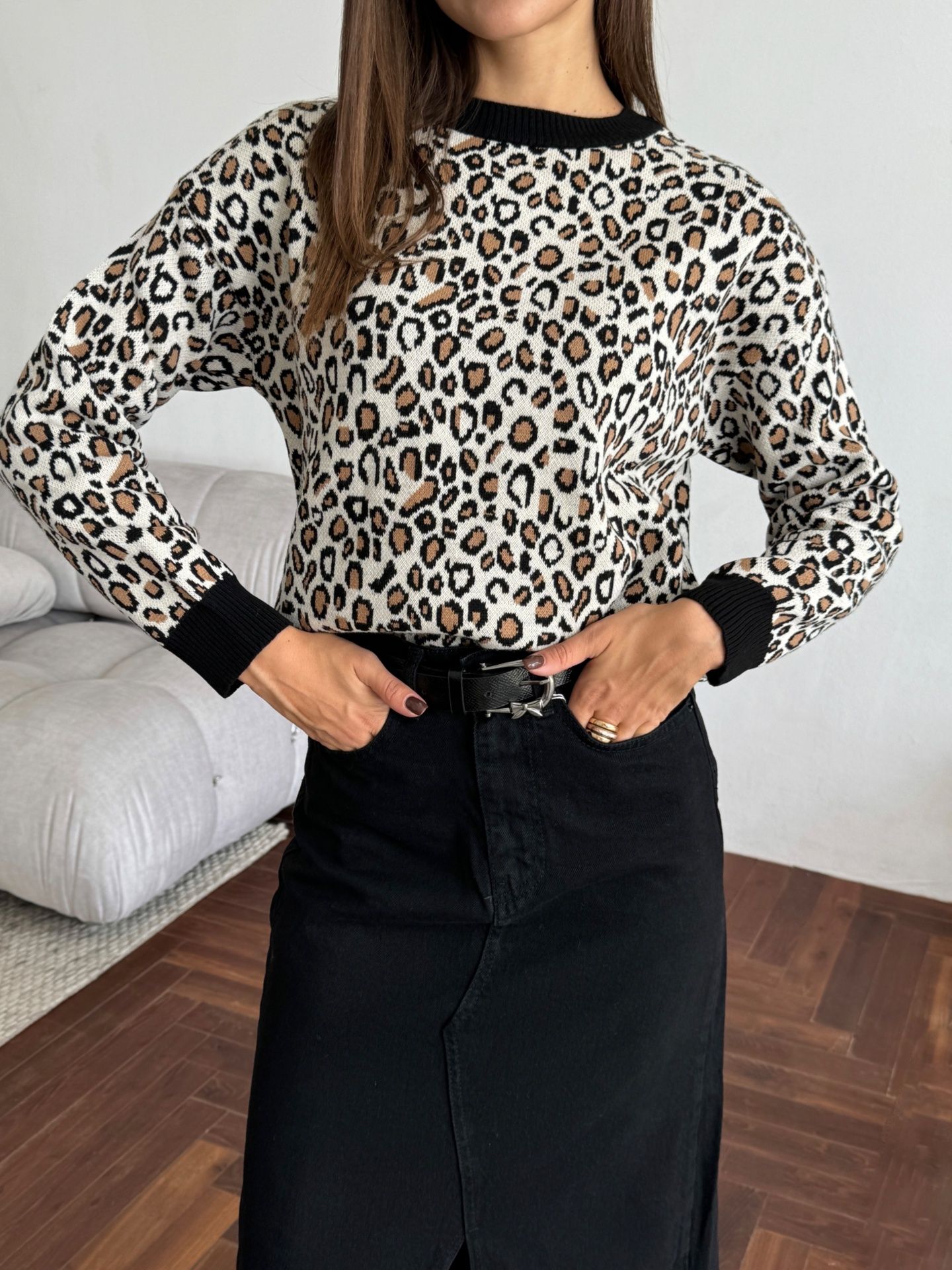 Светр леопардовий