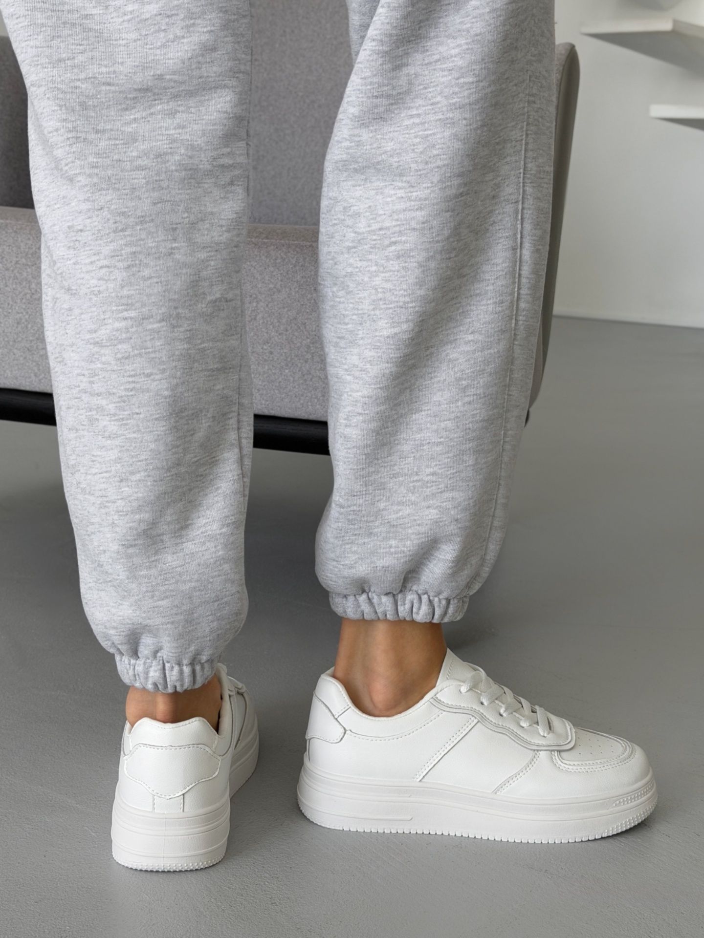 Кеди базові білі