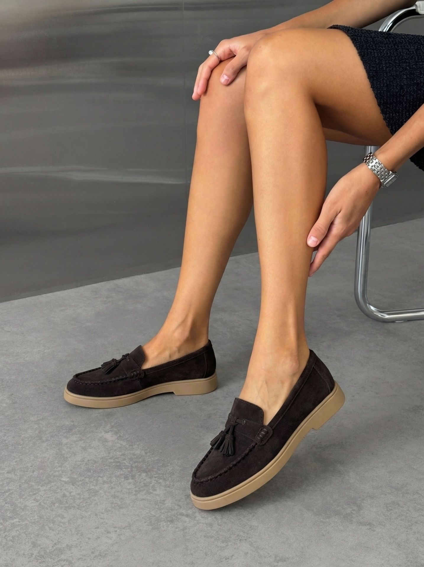 Лофери з китицями темно-брунатні