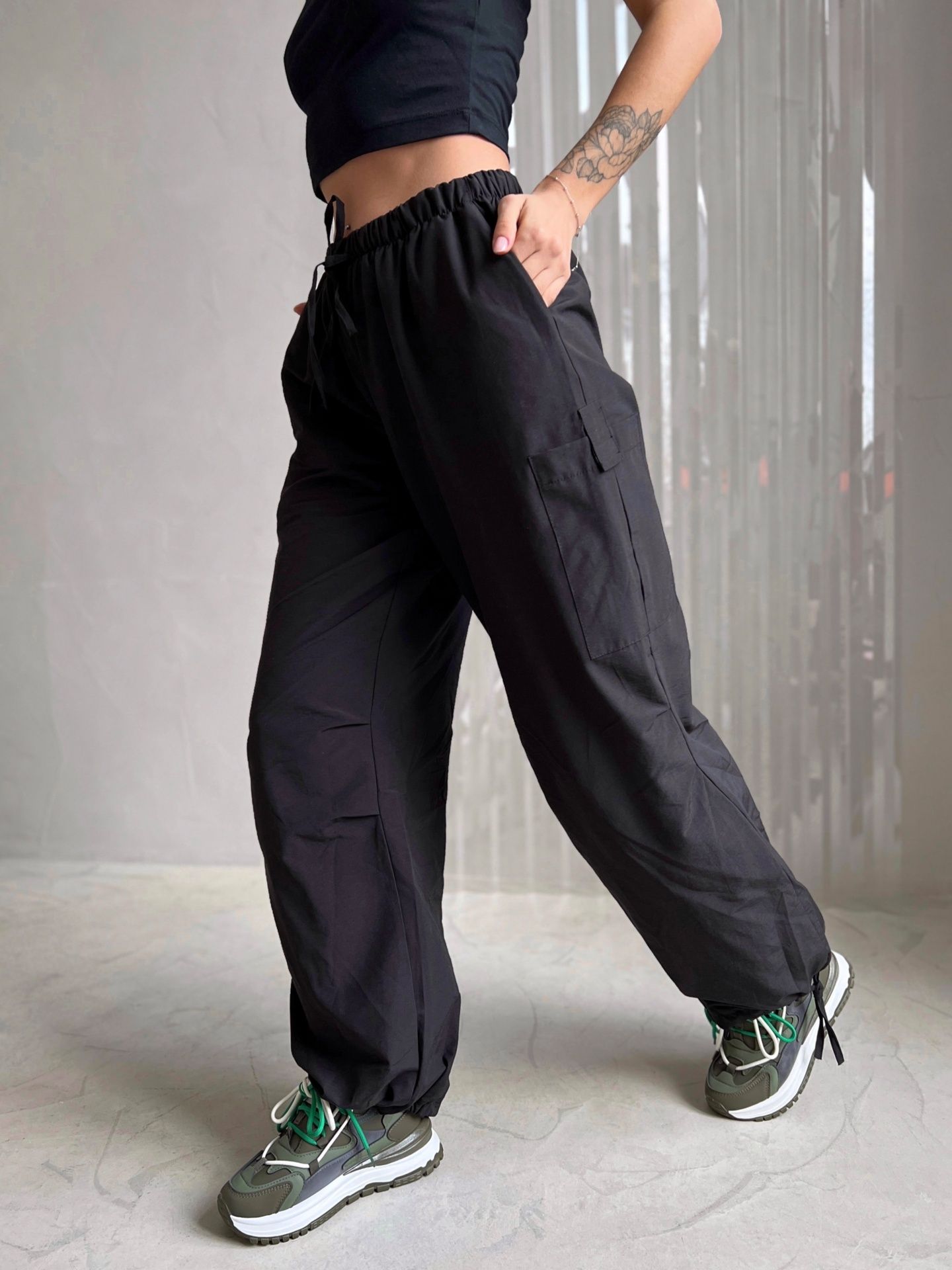 Штани карго чорні