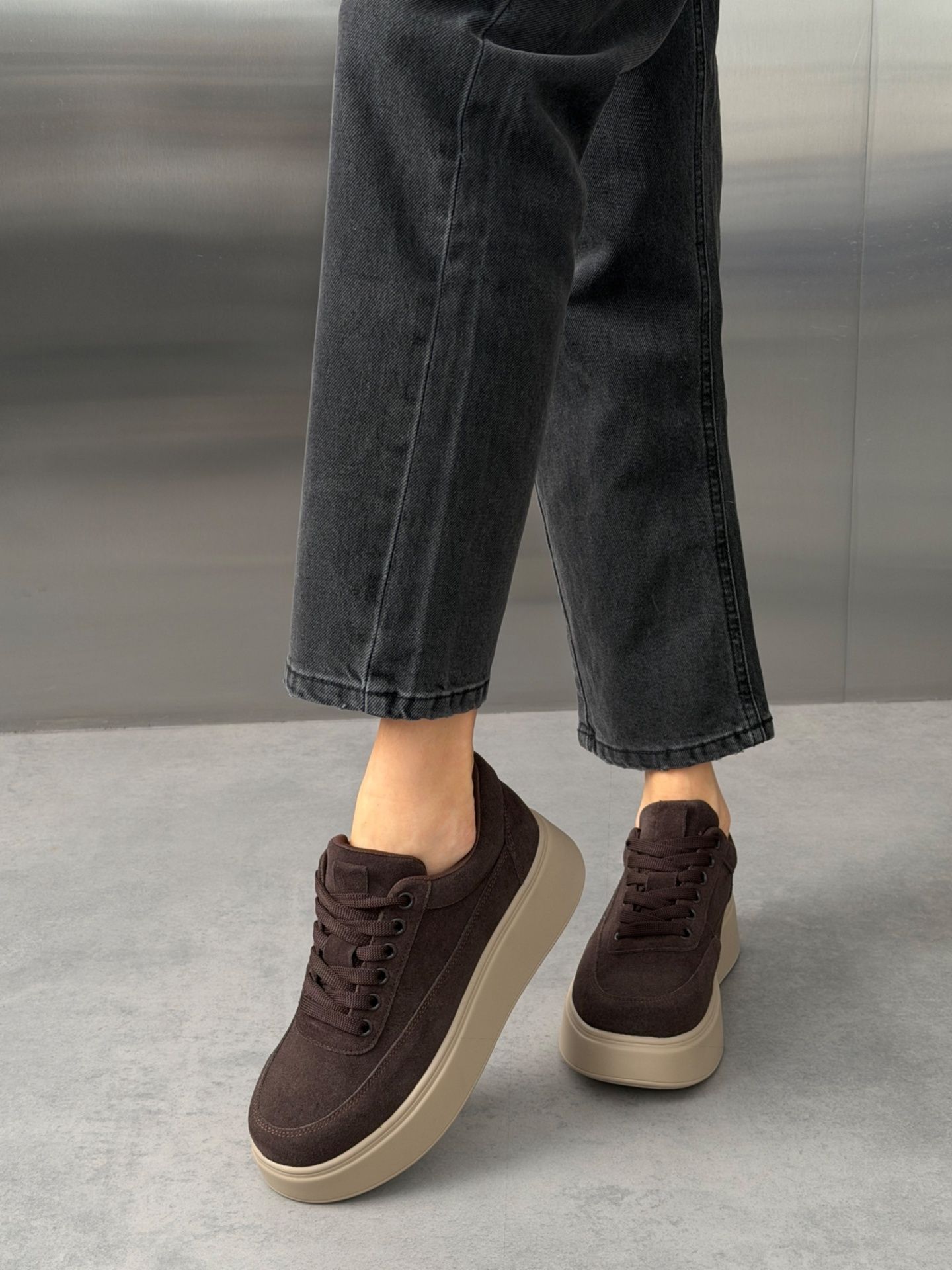 Кеди на платформі темно-брунатні