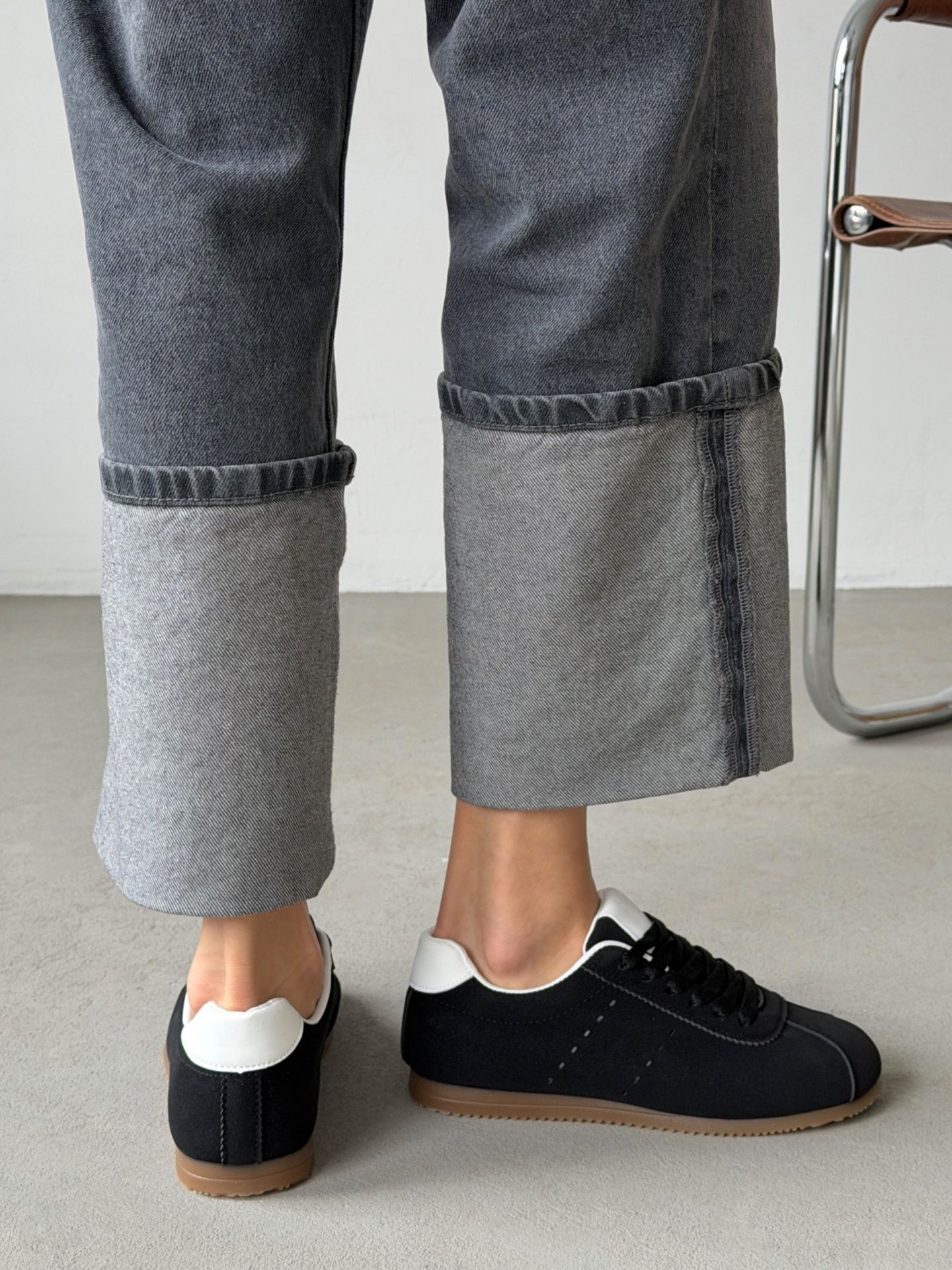 Кеди лаконічні чорні