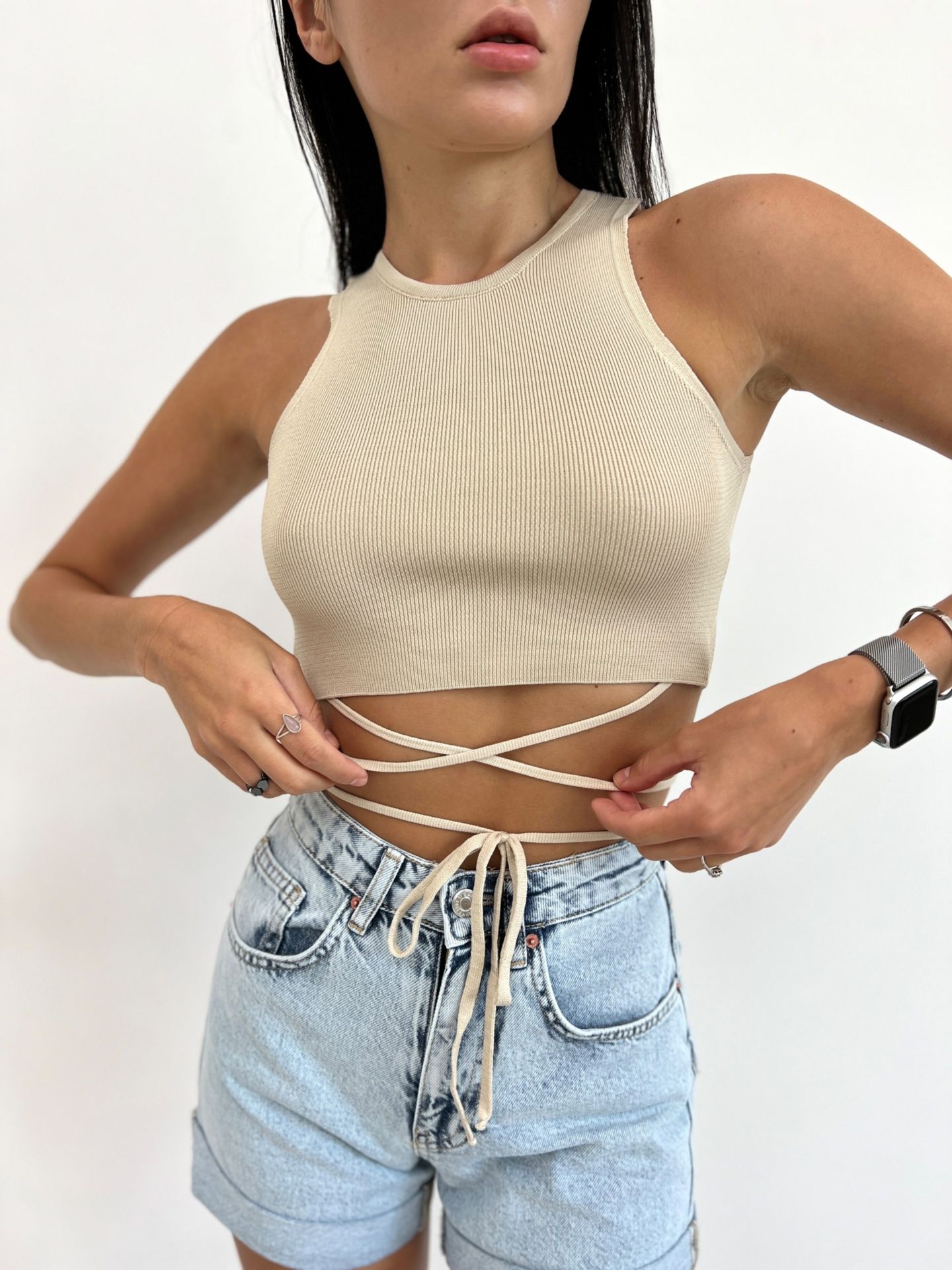 Топ на шнурівці бежевий