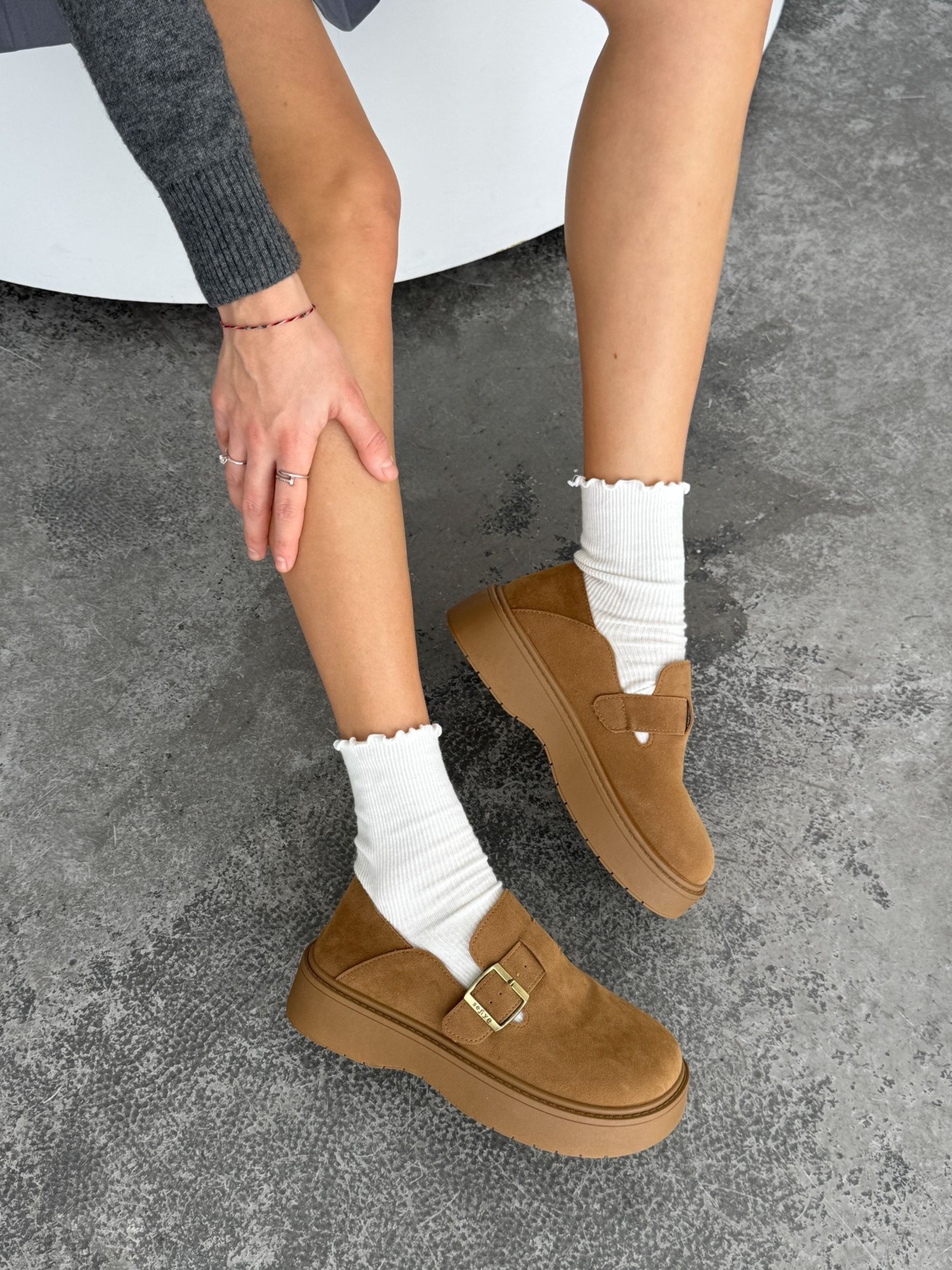 Лофери з ремінцем коричневі