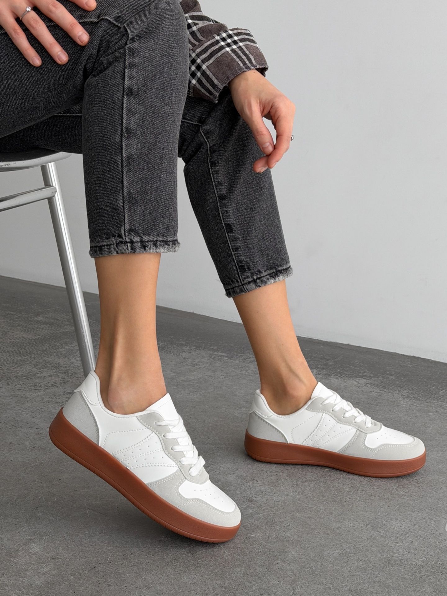 Кеди повсякденні білі