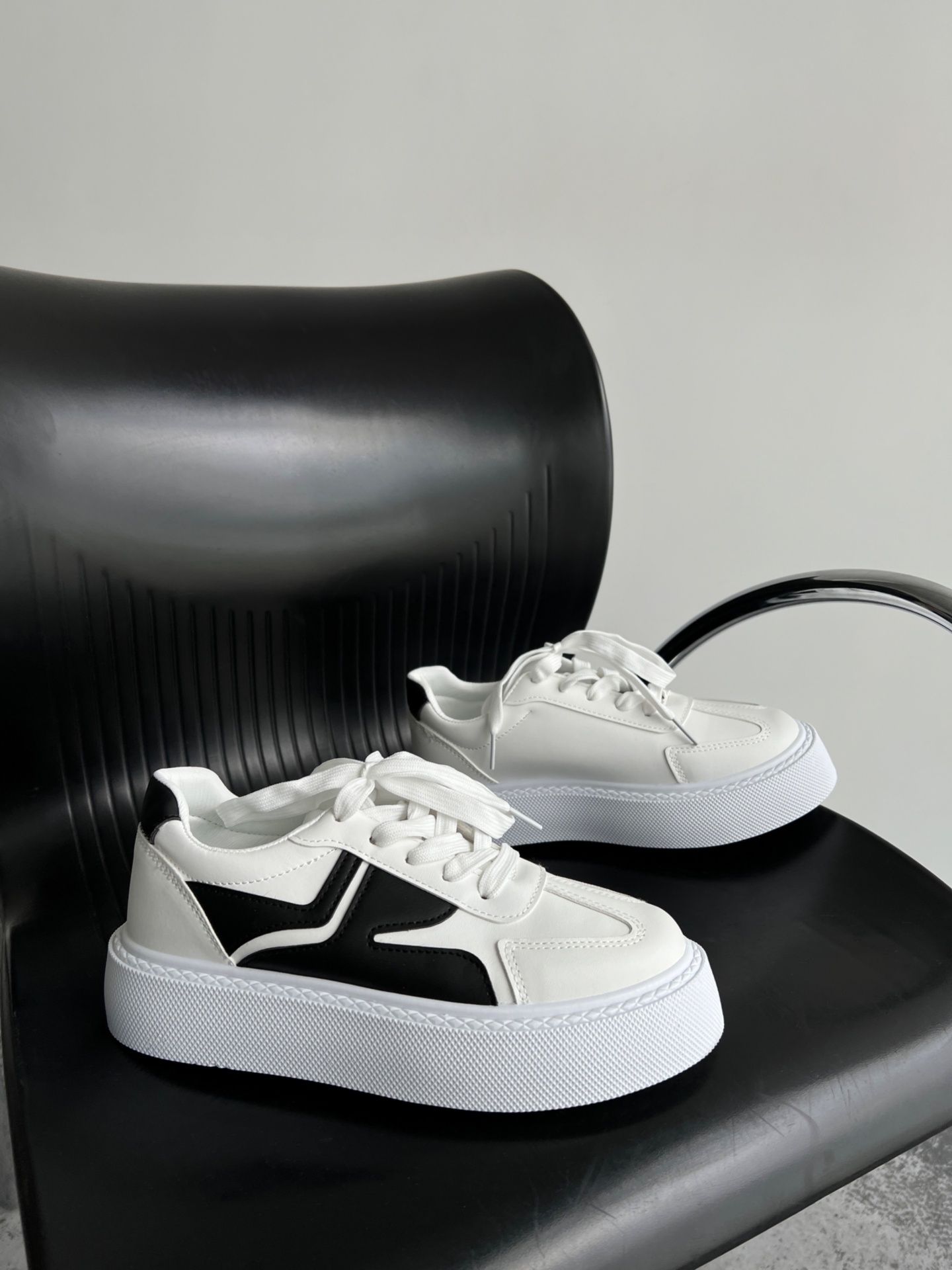 Кеди Mouth білі