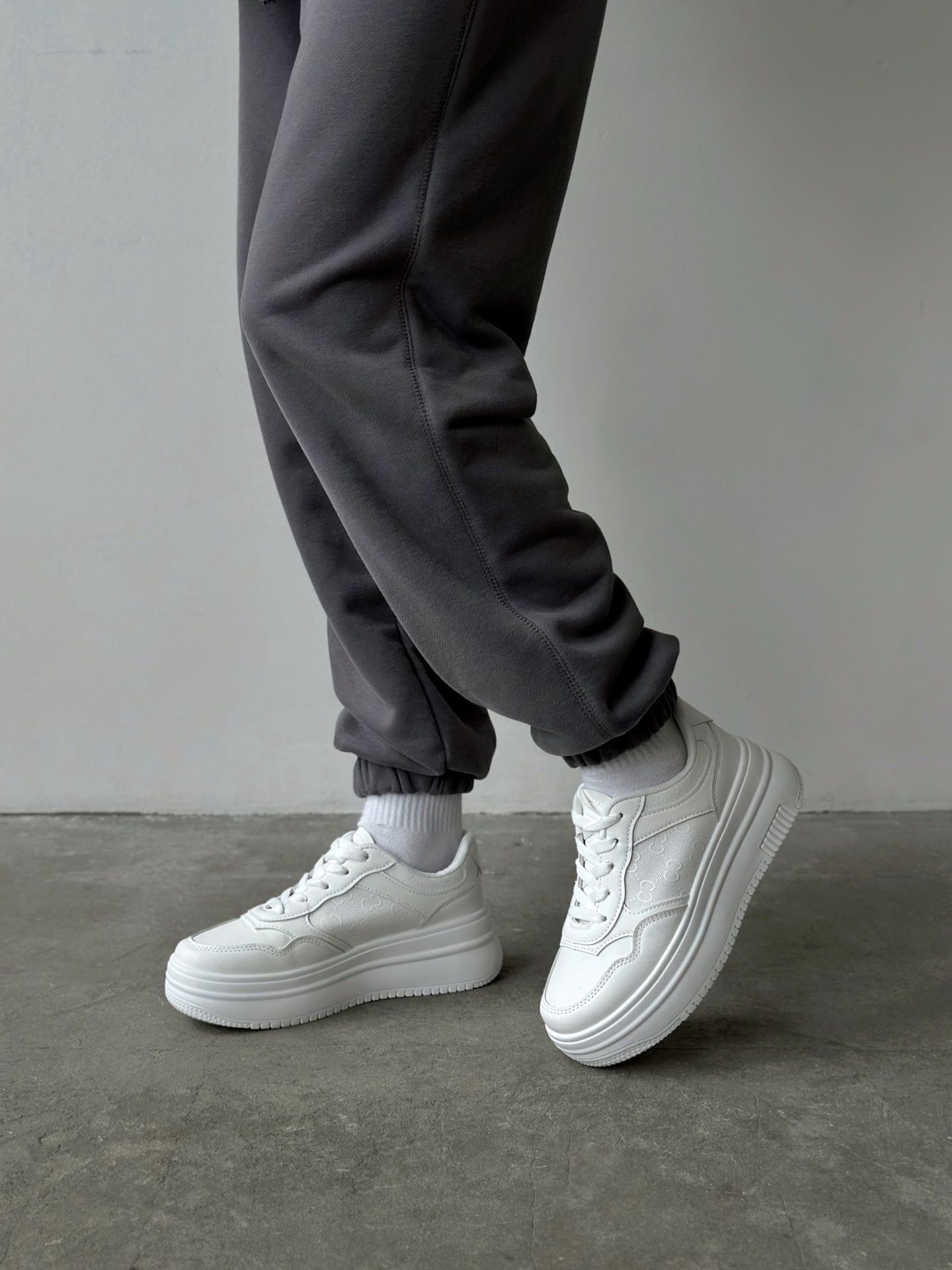 Кросівки Fence білі