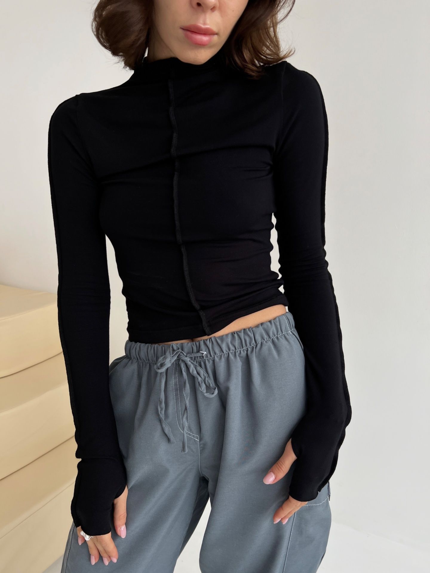 Лонгслів чорний