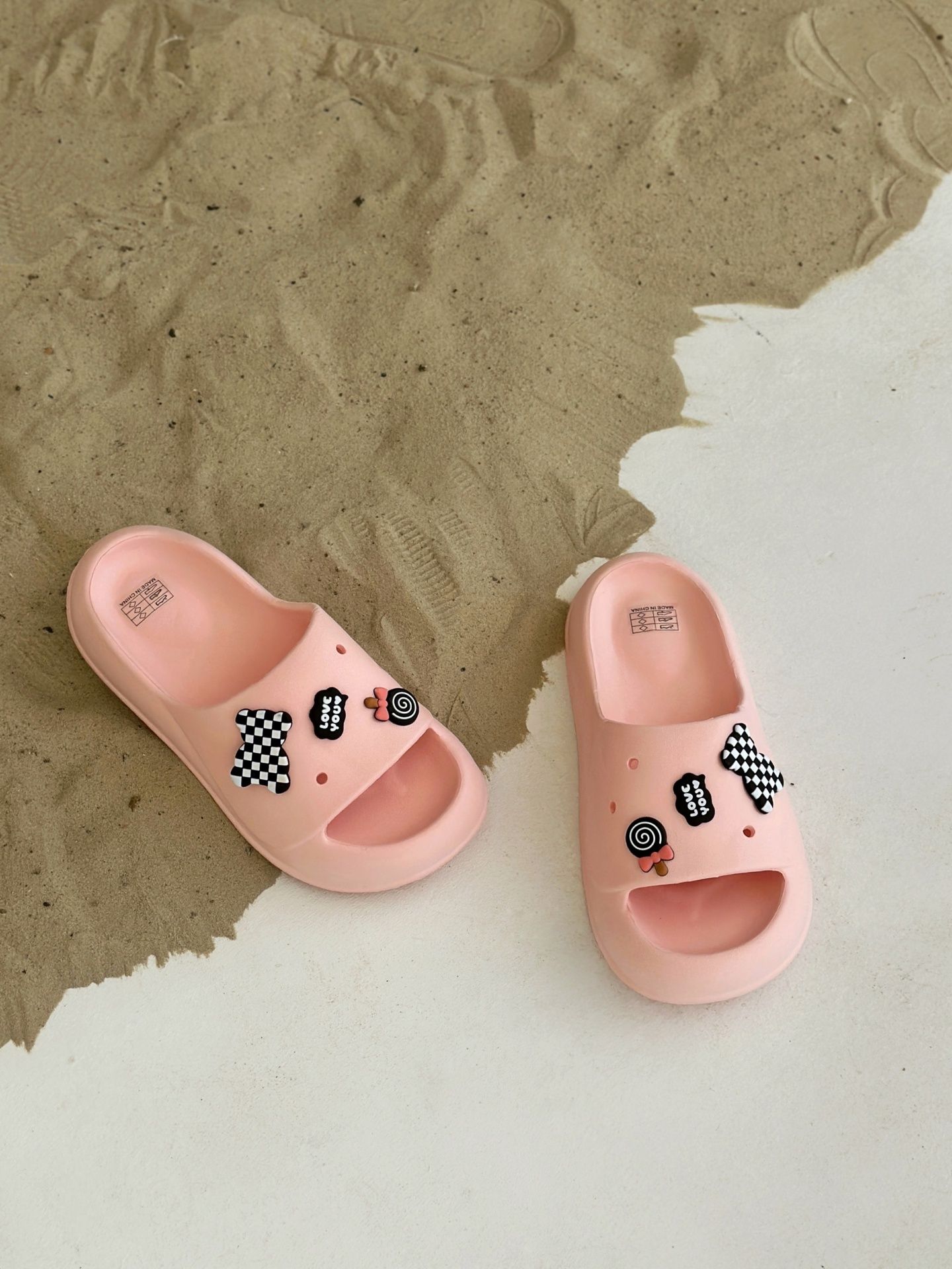 Шльопанці Honeyed рожеві