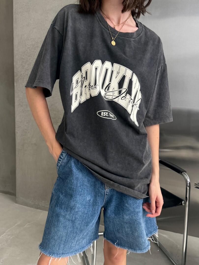 Футболка Brooklyn виварена | LadyBoom